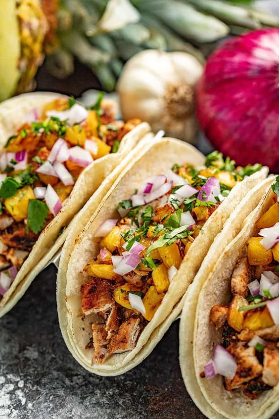 TACO AL PASTOR
